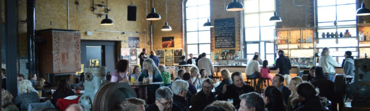 Wiesbaden: visionärer Frühschoppen im 60/40